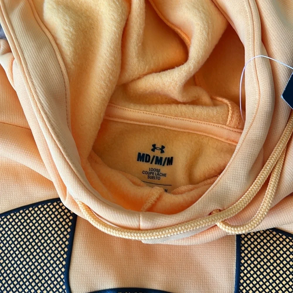 NWT Men’s Under Armour Hoodie - Picture 3 of 3